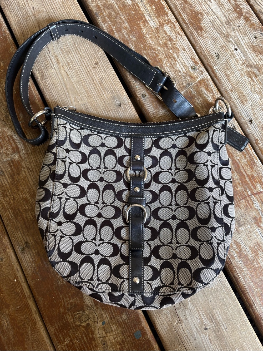 Coach Chelsea Signature Black Canvas Crossbody Messenger Shoulder Bag